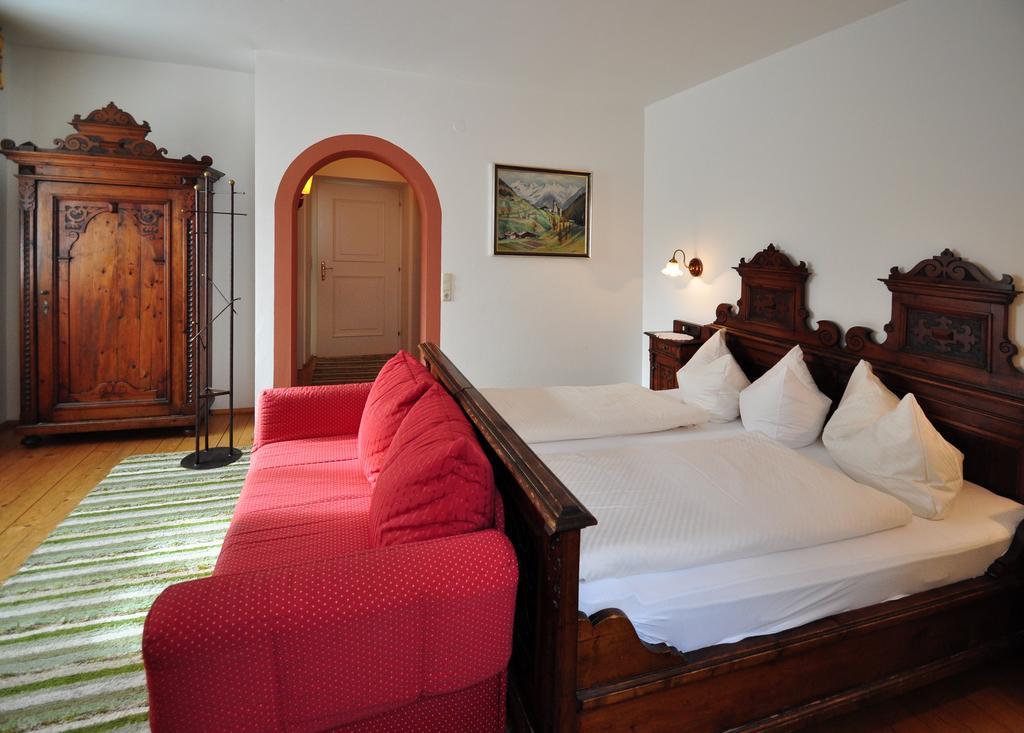 Lamm Pensjonat 3*