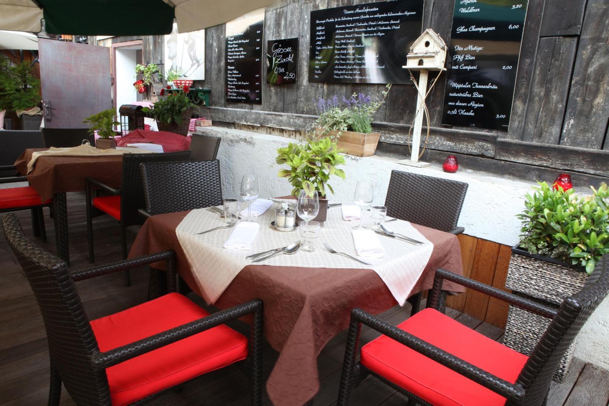 Lamm Pensjonat 3*